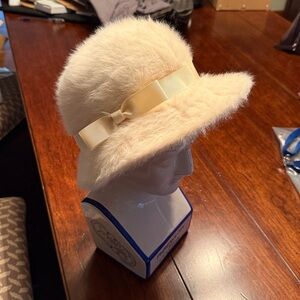Fuzzy White Bucket Hat with Bow